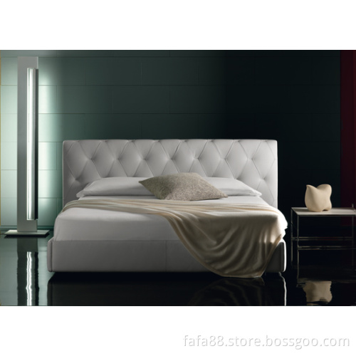 Roberto Lazzeroni Bluemoon Bed (BE-50)